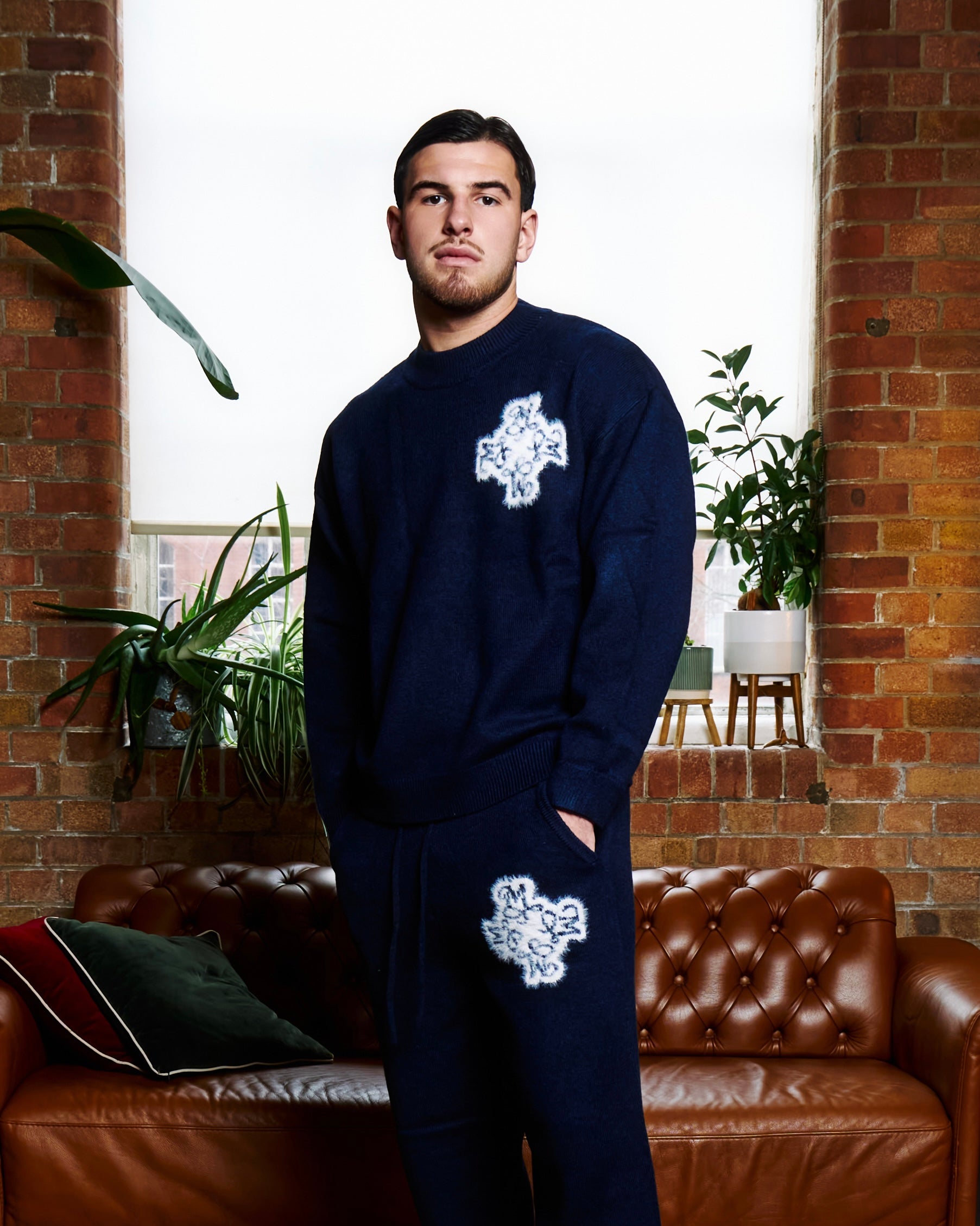 Essential 4M Knitted Sweater - Navy