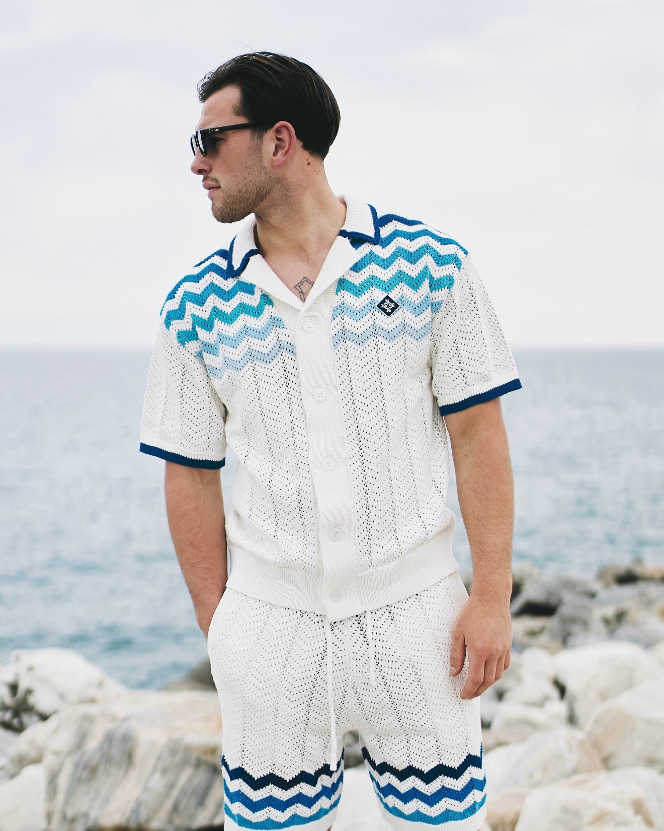 Zig Zag Crochet Knit Shirt - Blue