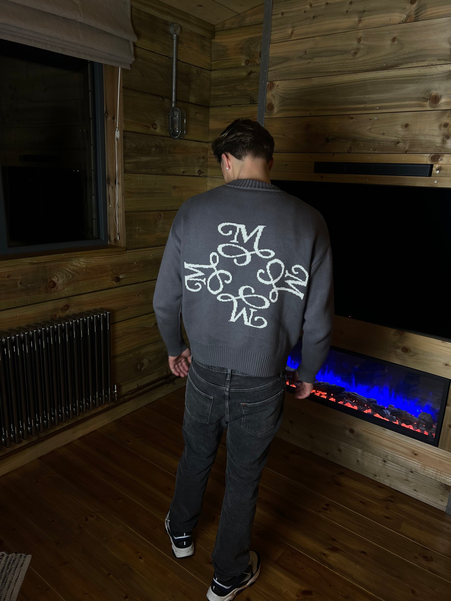 Signature M sweater - Charcoal
