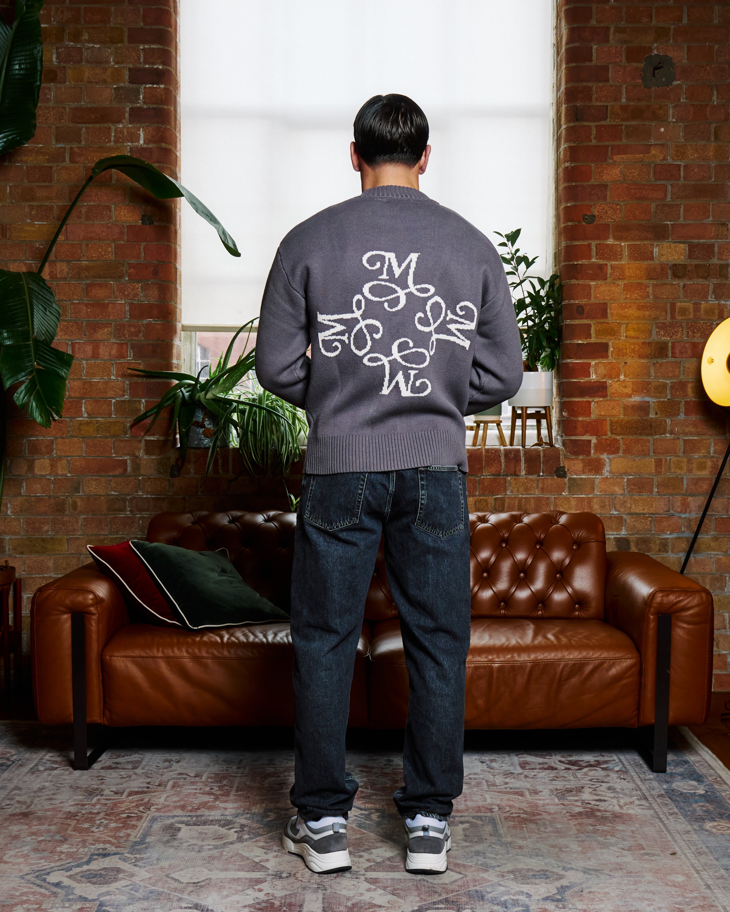 Signature M sweater - Charcoal