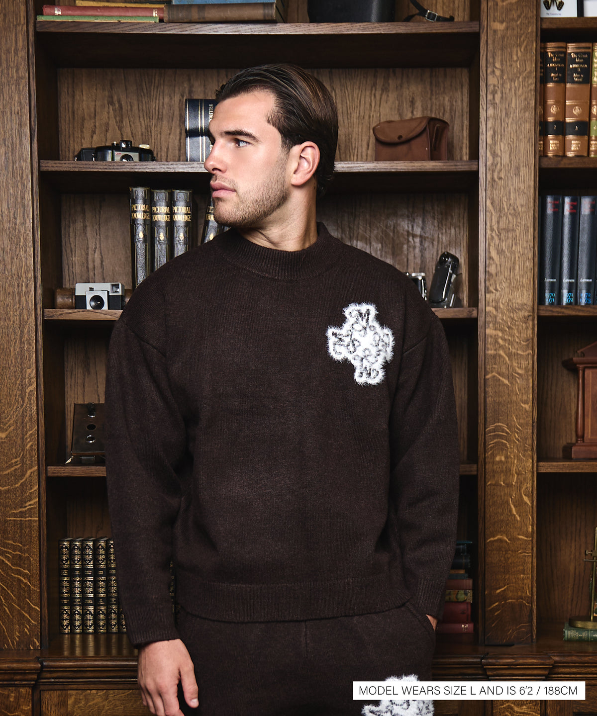 Essential 4M Knitted Sweater - Brown
