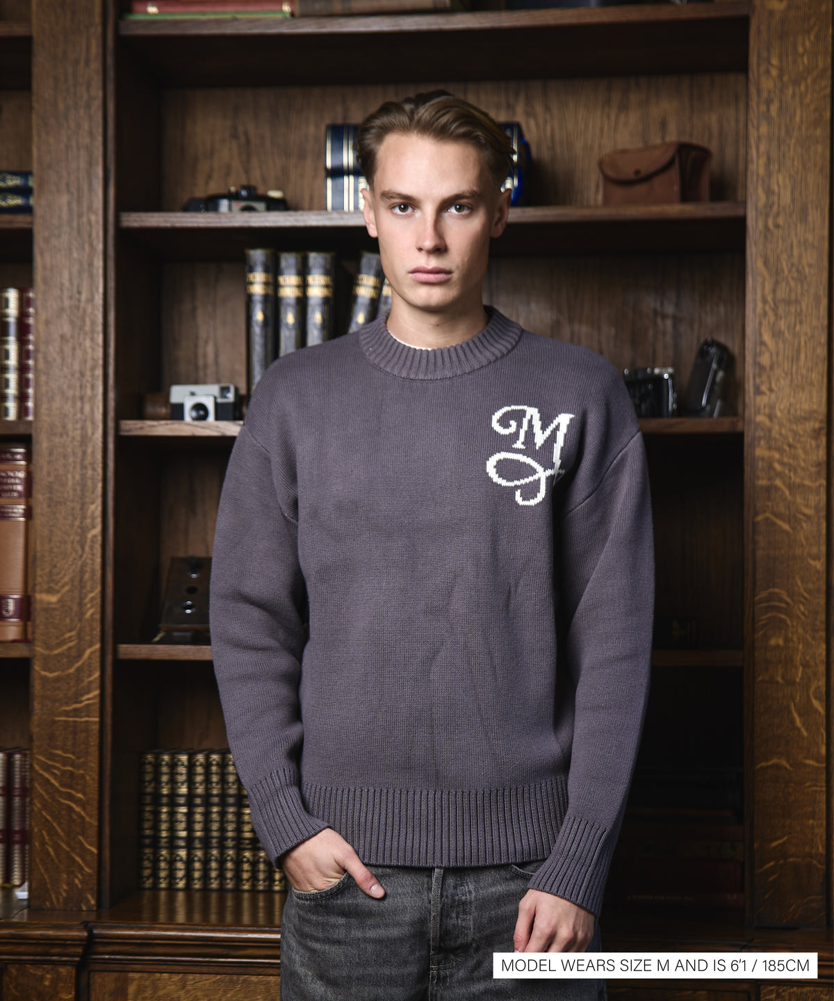 Signature M sweater - Charcoal